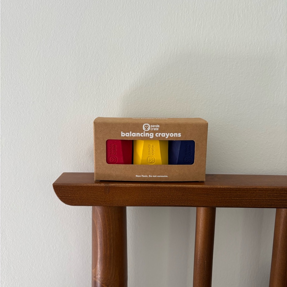 Panda Crate Balancing Crayons Set